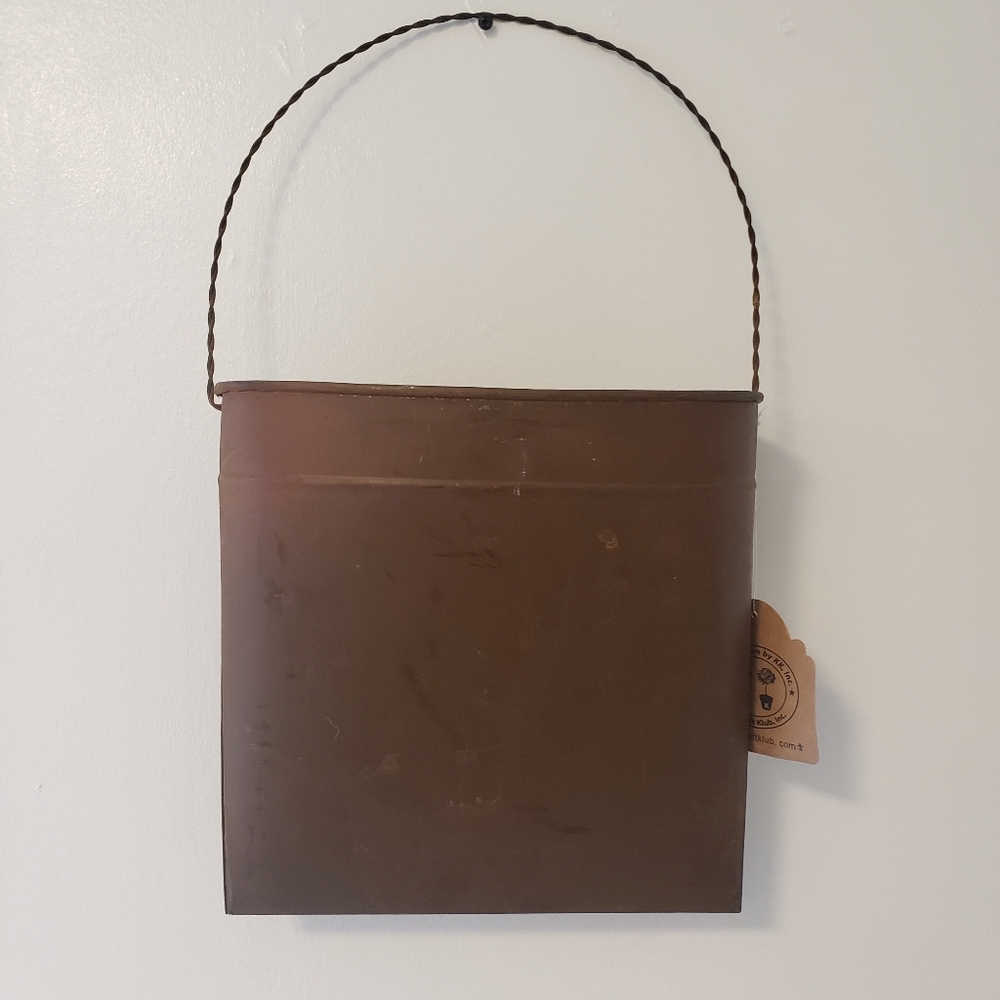 Rustic Hanging Wall Pocket (Flowers Not In… - Picture 2 of 4